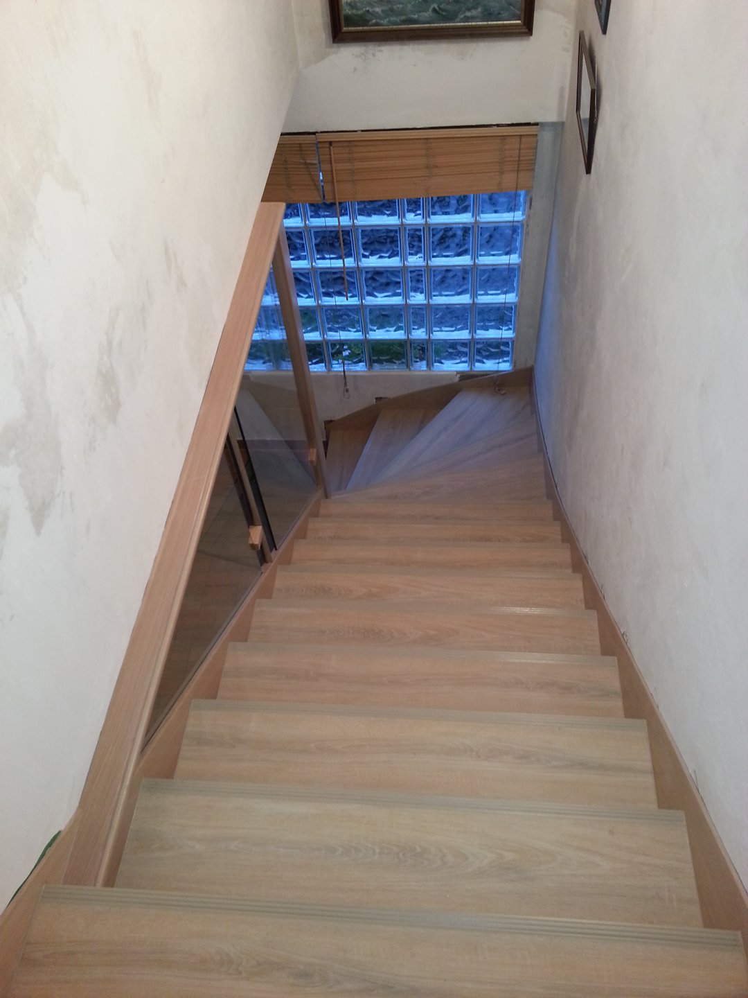rénovation escalier - après avec garde-corps chantier à Obernai